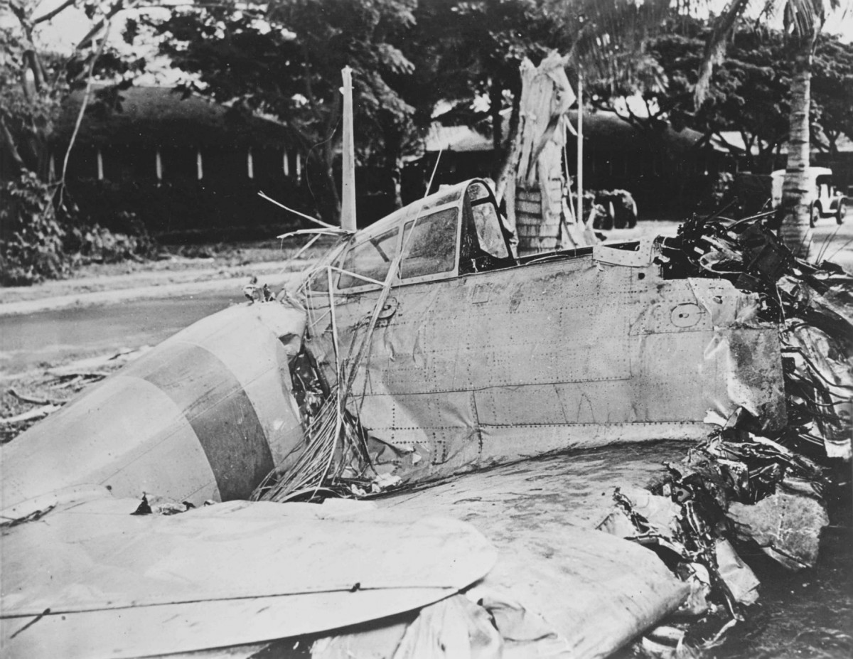 珍珠港上，日軍零式戰機殘骸。　圖片來源：路透社